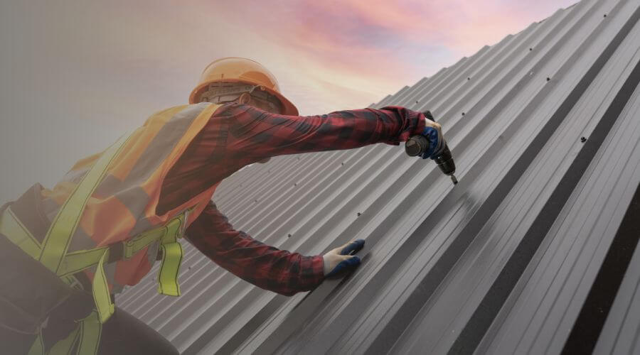 Professional gutter cleaning in Farmington, NM